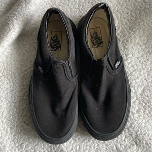 Black Vans Size 2.5